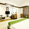 Отель Treebo Premium Askhaya Mahal Inn, фото 9