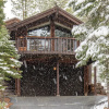 Отель Beautiful 4-Bedroom Contemporary Mountain Home in Northstar by RedAwning Save 10% on 3 Nights, 15% o, фото 1