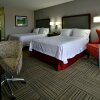 Отель Hampton Inn & Suites Fredericksburg, фото 23