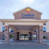 Отель Comfort Inn & Suites, фото 1