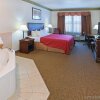 Отель Country Inn & Suites by Radisson, Chambersburg, PA, фото 5