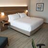 Отель Holiday Inn Express & Suites Orland Park - Mokena, an IHG Hotel, фото 5