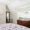 Отель Newly Renovated Cottage 150m From Waterfront, фото 6