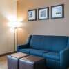 Отель Comfort Suites, фото 13