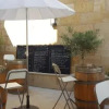 Отель Le 25, Appartement Moderne Au Cœur de Saint-Emilion, фото 10
