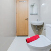 Отель Cozy Style And Comfort Studio Room Apartment At B Residence, фото 7