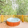 Отель Shaver Lake Mountain Cabin w/ Hot Tub & Gas Grill!, фото 11