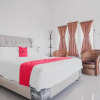 Отель RedDoorz Syariah near Arafah Hospital Jambi, фото 2