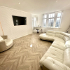Отель Remarkable 2-bed Apartment in Sunderland, фото 2