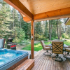 Отель Salmon Chalet Chalet 2 NW Comfy Cabins, фото 10