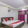 Отель OYO 4472 Hotel Chandra Deep, фото 3