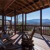 Отель Majestic Point Lodge 5 Bedroom Mountain View Home with Hot Tub, фото 6