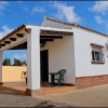 Отель Bungalow en complejo I, con piscina compartida, фото 1