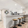 Отель Eat, Beach, Sleep, Repeat 2 Bedroom Condo, фото 18