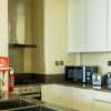 Отель LUX Holiday Home - Marina Gate 1, фото 7