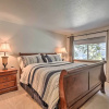 Отель Lake Tahoe Mountain Retreat: 1 Mi to Heavenly Lift, фото 2