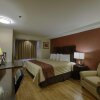 Отель Quality Inn & Suites Augusta Fort Eisenhower Area, фото 15