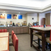 Отель Comfort Inn & Suites DeLand - near University, фото 28