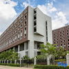 Отель Haikou Guanlan Lake Huayi FengXiaogang film community filmmaker Hotel, фото 1