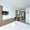 Отель Good And Homey Studio At Skyview Medan Apartment, фото 5