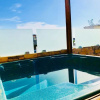 Отель Penthouse 5th Ave Rooftop + Jacuzzi, фото 19