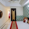 Отель Roomshala 100 Hotel Anand - karol Bagh, фото 17