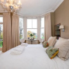 Отель Gorgeous 4 Bedroom Family Home Next to Clapham Common, фото 7