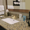 Отель Hampton Inn & Suites Winnie, фото 7