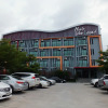 Отель Hub de Leaf Rayong, фото 1