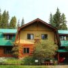 Отель HI-Nordegg, Shunda Creek Hostel, фото 6