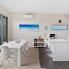 Отель OG- By the Sea, 400m to Beach, фото 10