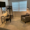 Отель No 24 Barrack Townhouse with Parking, фото 5