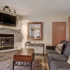 Отель Heart of Breckenridge - 3 Br Condo, фото 4