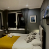 Отель Croydon Cozy Retreat - 2 Bedroom Apartment, фото 5