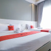 Отель RedDoorz near Exit Toll Sirkuit Sentul, фото 4