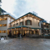 Отель Country Inn Premier Pacific Mall Road Mussoorie, фото 1