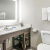 Отель Holiday Inn Express & Suites East Tulsa - Catoosa, фото 9
