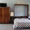 Отель Knotty Pines Bed & Breakfast, фото 8
