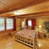 Отель Serenity Ridge: Deluxe W/ Hot Tub & Pool Table 3 Bedroom Cabin, фото 3