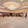 Отель Ramada by Wyndham Lucknow Hotel and Convention Center, фото 2