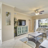 Отель Dawn 813-Poolside Pleasure - 1 Br Condo, фото 10