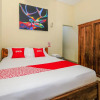Отель OYO 3771 Kubu Alvian Guest House, фото 4