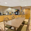 Отель Days Inn by Wyndham Eagan Minnesota Near Mall of America, фото 20