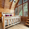 Отель Cades Cove by AvantStay Treetop Haven in Smokey Mountains w Hot Tub Game Room Home Theatre, фото 11