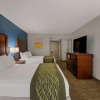 Отель Comfort Inn Newport News - Hampton I-64, фото 5
