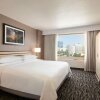 Отель Embassy Suites by Hilton Convention Center Las Vegas, фото 32