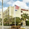 Отель Hampton Inn by Hilton West Palm Beach Central Airport в Уэст-Палм-Биче