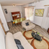 Отель Serene Holiday Home in Veli Iz With Fenced Garden, фото 6