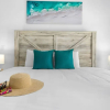 Отель Modern Spacious 4br3ba w Pool Close to Beach, фото 7