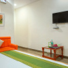 Отель The Lily Hotel, фото 2